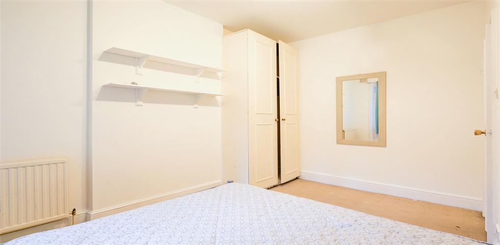 			2 Bedroom, 1 bath, 1 reception Ground Floor Flat			 Cotleigh Road , WEST HAMPSTEAD